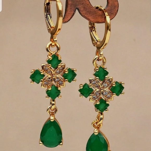 18 k Yellow Gold Filled- Earrings green stones - Picture 4 of 4